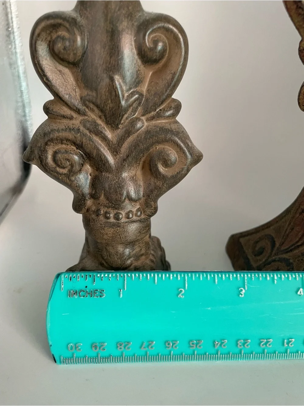 N/A three ornate
